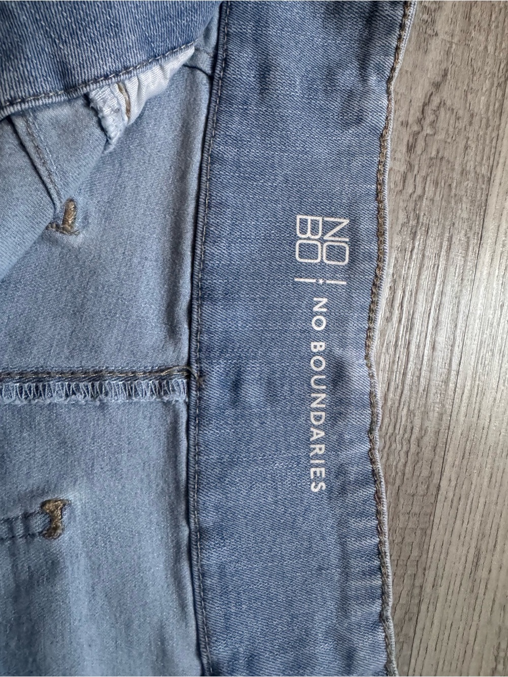 No Boundaries Light Gray High Waist Denim Shorts - Picture 2 of 3